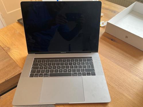 MacBook Pro 15 inch (defect)