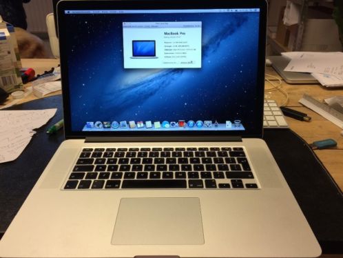 MacBook Pro 15 inch Retina ( 2,6 GHz, 16 GB, 500 GB SSD ) 