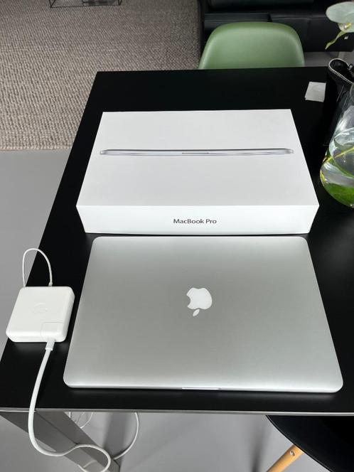 MacBook Pro 15-inch retina i7 (late 2013) 16GB512GB
