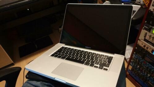 macbook pro 15 inch scherm en behuizing eind 2011