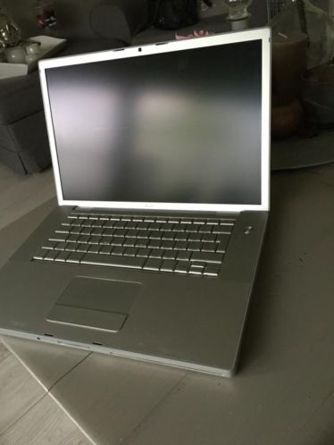 MacBook Pro 15-inch van begin 2008