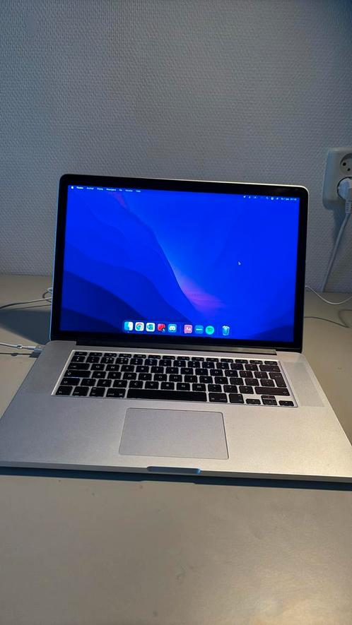 MacBook Pro 15 Retina (2015) - Core i7 2.2GHz 16GB