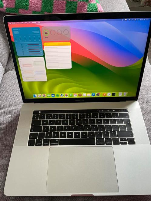 MacBook Pro 15 Touch Bar - 2019