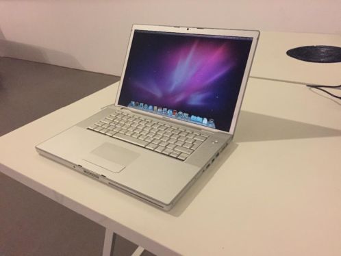 MacBook Pro 15034 2 GHz Core Duo (2006)