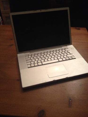 MacBook Pro 15034 (defect, start niet meer op)