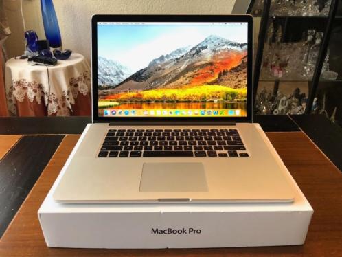 Macbook Pro 15034 Retina 2015 2.5 I7 16GB512GB SSD Compleet