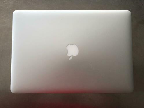 Macbook Pro 15034 Retina, 2,5 GHz intel core i7 (mid 2014)