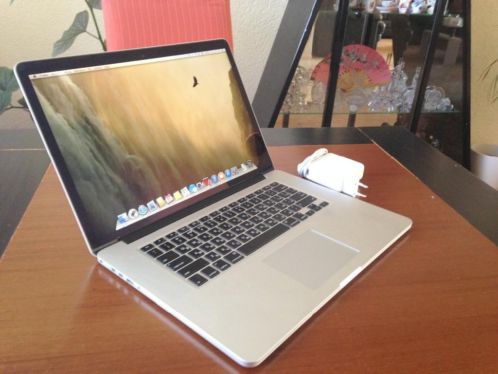 Macbook Pro 15034 Retina I7 Late 2013 8256 SSD NU 1399 NIEUW