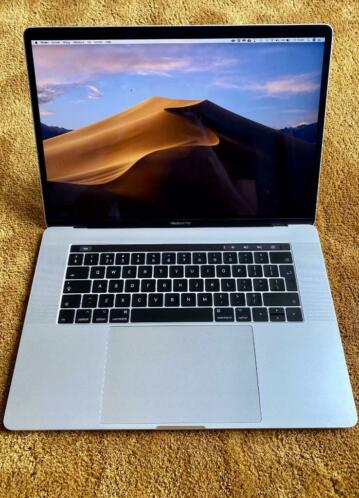 Macbook Pro 15034 Touchbar (2016) Silver