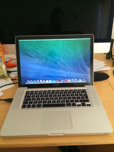 MacBook Pro 15039039 2 GHz i7, 2011, 500GB HDD, 4GB ram, inruil