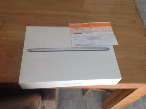 Macbook Pro 15039039 mid 2014 512 ssd geseald met bon en gar.