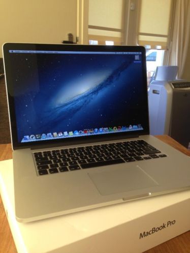 Macbook Pro 15039039 Retina 2.6Ghz 2.6 i7 8GB 512GB Als Nieuw