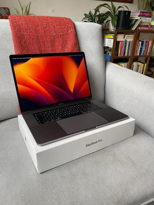 MacBook Pro 15quot, (2018)-  512 GB amp 2,6 GHz