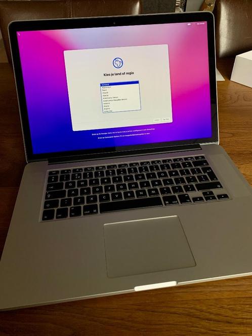 Macbook pro 15x27 mid 2015, i7 (2,5-GHz), 16gb, 512GB