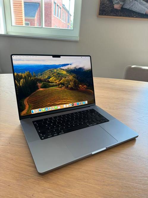 MacBook Pro 16-inch, 16GB, Apple M1 Pro, 500GB Opslag