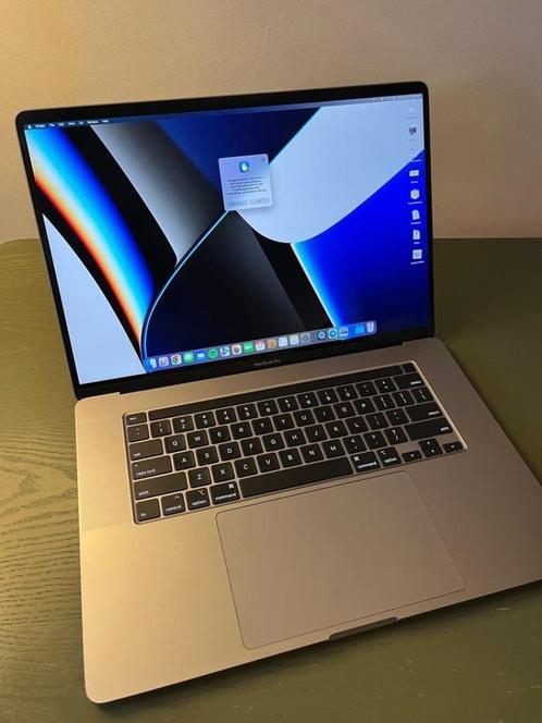 MacBook Pro 16 Inch 2019 2.4 GHz 8-Core i9 1TB 64GB RAM 5500