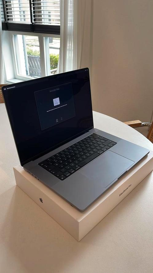 MacBook Pro 16-inch (2021) TE KOOP (Z.G.A.N.)