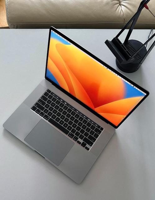 MacBook Pro 16-inch (late 2019) -  i9 - 32GB RAM - 1TB SSD
