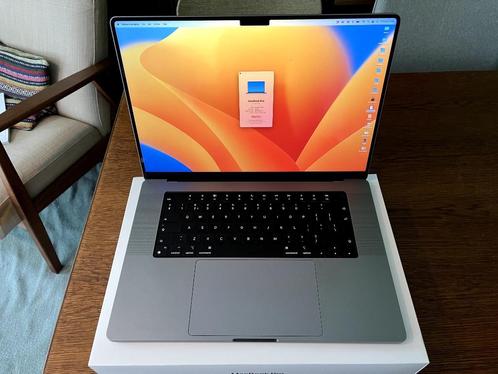 MacBook Pro 16 M1 Max  Space gray