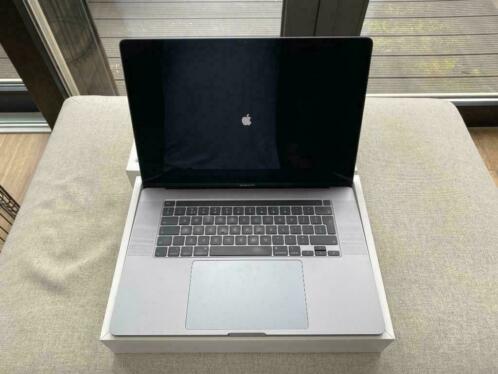 MacBook Pro 16034 1TB 16GB