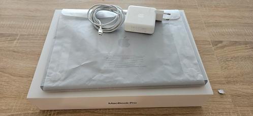 Macbook pro 16quot 2019 i9 chip 16gb 1tb