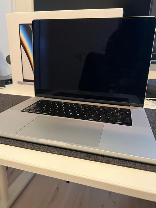 MacBook Pro 16x27x27 2021 M1 Max 32GB 1TB