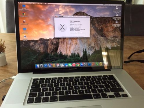 Macbook pro 17 i5 6gb 240 ssd Nvidia Gt zeer snel