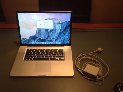 Macbook Pro 17039039 2.53Ghz i5 4GB 500GB