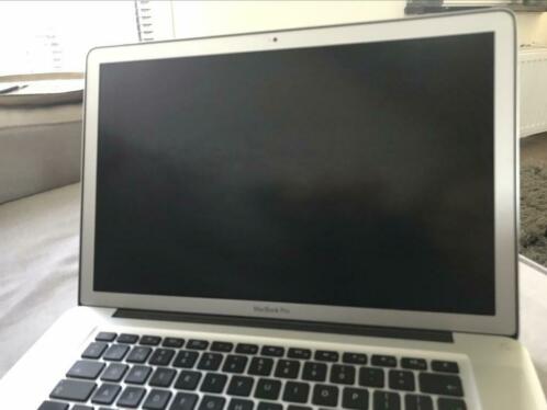 Macbook pro 2011 15 inch 2,5 i7 defect
