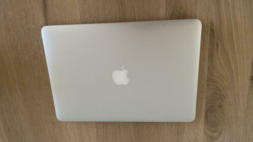 MacBook Pro 2015 13 2.7ghz 8gb 256ssd 1 jaar garantie