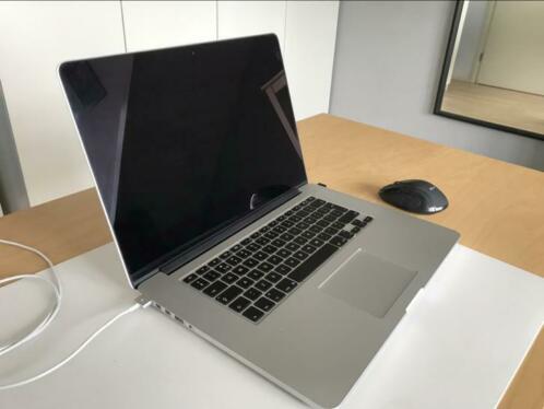 Macbook Pro 2015 - 15 Inch - 512 GB Eind 2017 Nieuw gekocht