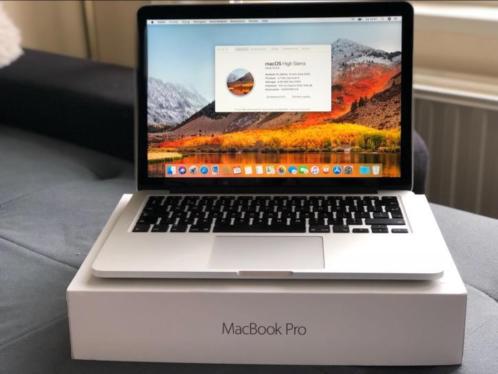 MacBook PRO 2015 - 256ssd - 8gb ram - slechts 339 laadcycli