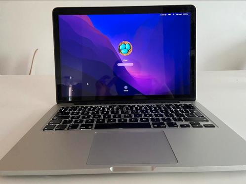 MacBook Pro 201513-inch2.7 ghz i5128 GB