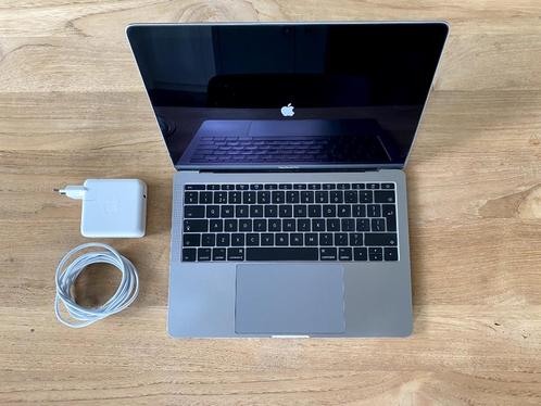 MacBook Pro - 2017 - 13 inch