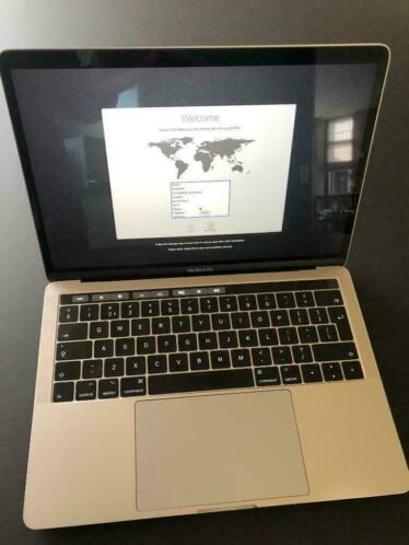 MacBook Pro 2017  13-inch  3.5Ghz i7  16GB  512GB SSD