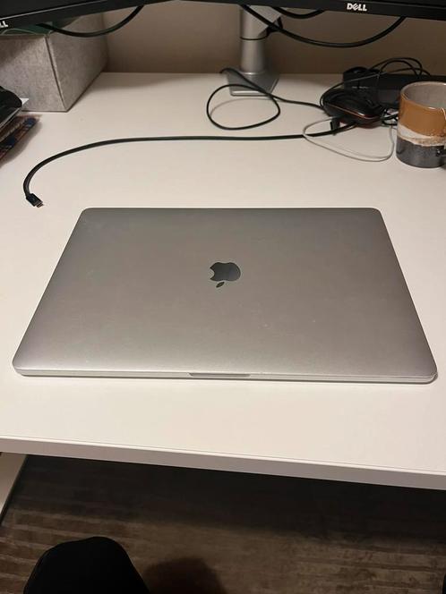 MacBook Pro 2017 15-inch Intel Core i7