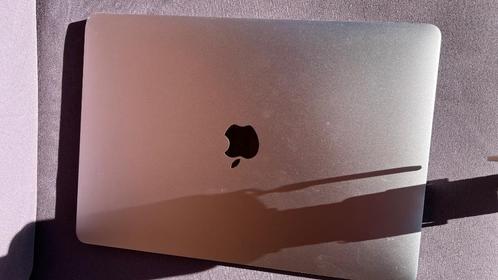 Macbook pro 2017 525 G