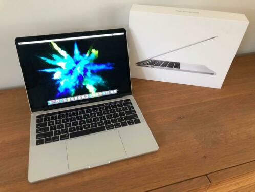 MacBook Pro 2017 Touchbar, 256GB SSD, i5 Dual-core, 3.1 GHz