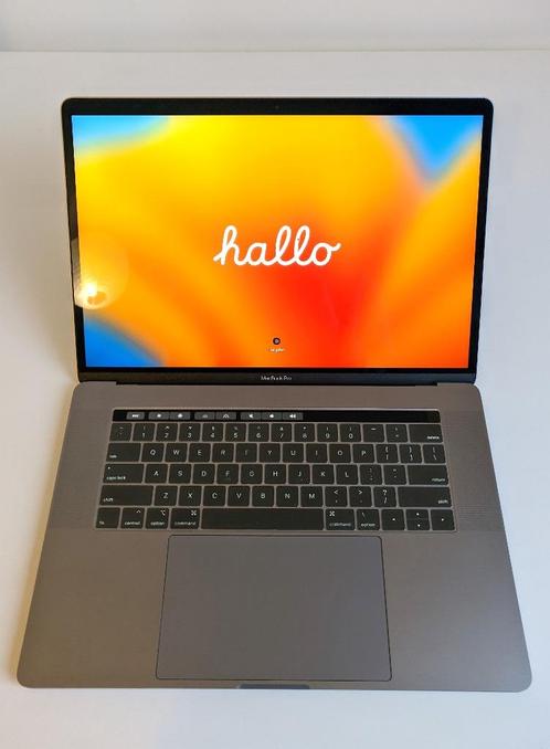 MacBook Pro (2018) 15,4quot, Core i7, 512GB SSD, 32GB RAM