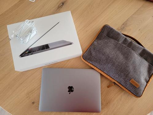 Macbook Pro 2019 13 inch Space Gray