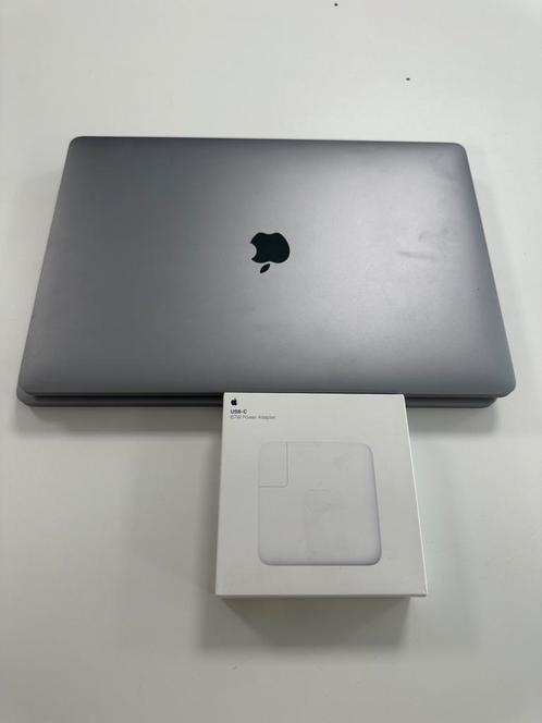 Macbook Pro 2019 1TB SSD 32GB Ram i7  15 inch