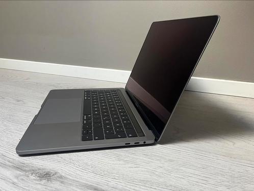 MacBook Pro 2019 A1989 TouchBar - defect