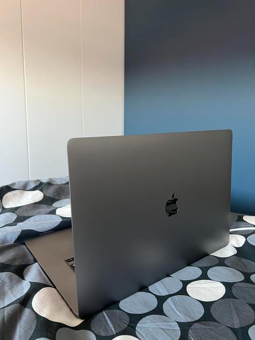 MacBook Pro 2019 inch 16 1TB