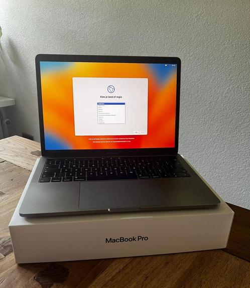 Macbook Pro 2019, touchbar, 13-inch