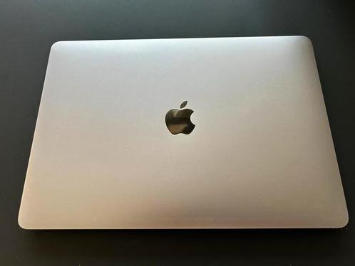 Macbook Pro 2019 touchbar i5 8gb, 128Gb