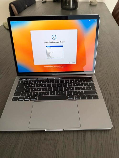 Macbook pro 2020 13inch