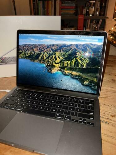 MacBook Pro 2020, touchbar, 16gb, 1.4ghz, 1TB