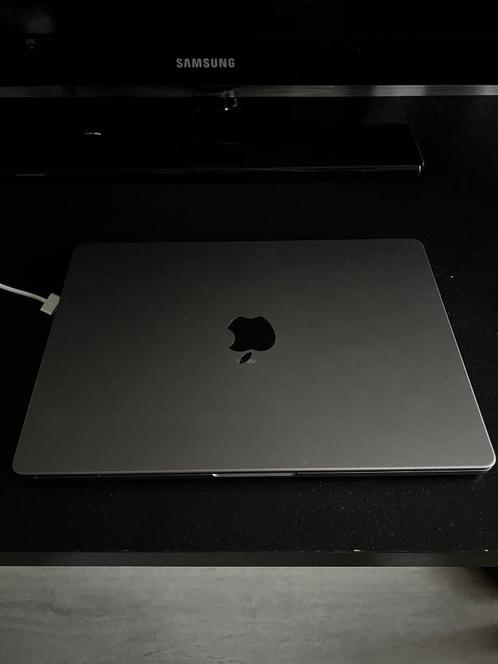 MacBook Pro 2021 M1 14 inch