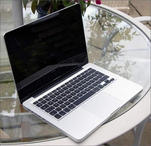 Macbook pro, 2,4 GHz Intel Core 2 Duo, 8GB ddr 