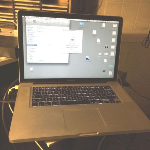 Macbook Pro 2,8 Ghz 15,4 inch 4Gb RAM 500Gb